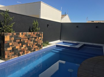 Revestimento com diversos cortes